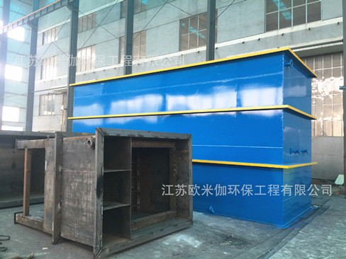 車間實拍斜管沉淀池設(shè)備噴漆